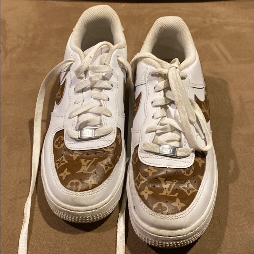 Nike AF1 Air Force 1 Custom Logo Louis Youth Sz 6